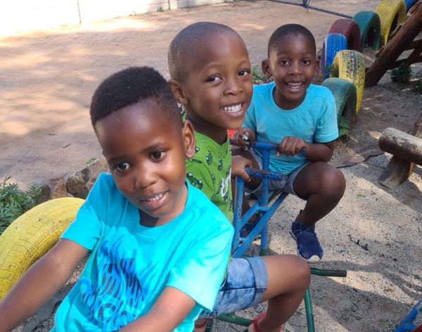 AbacusKidz Outdoor Play-11